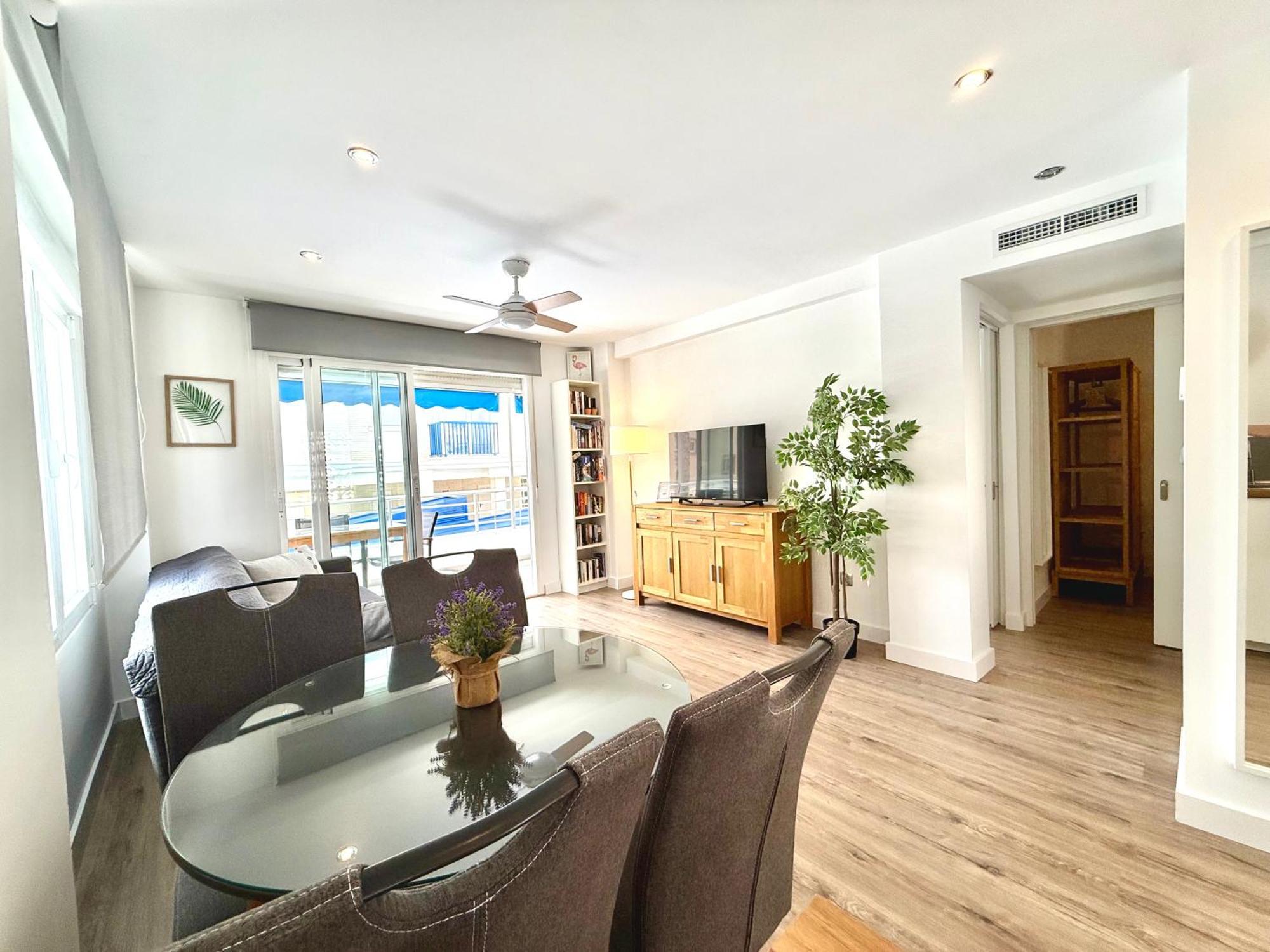 Be Happy, Santa Pola Apartamento A 50 Metros De La Gran Playa Dış mekan fotoğraf