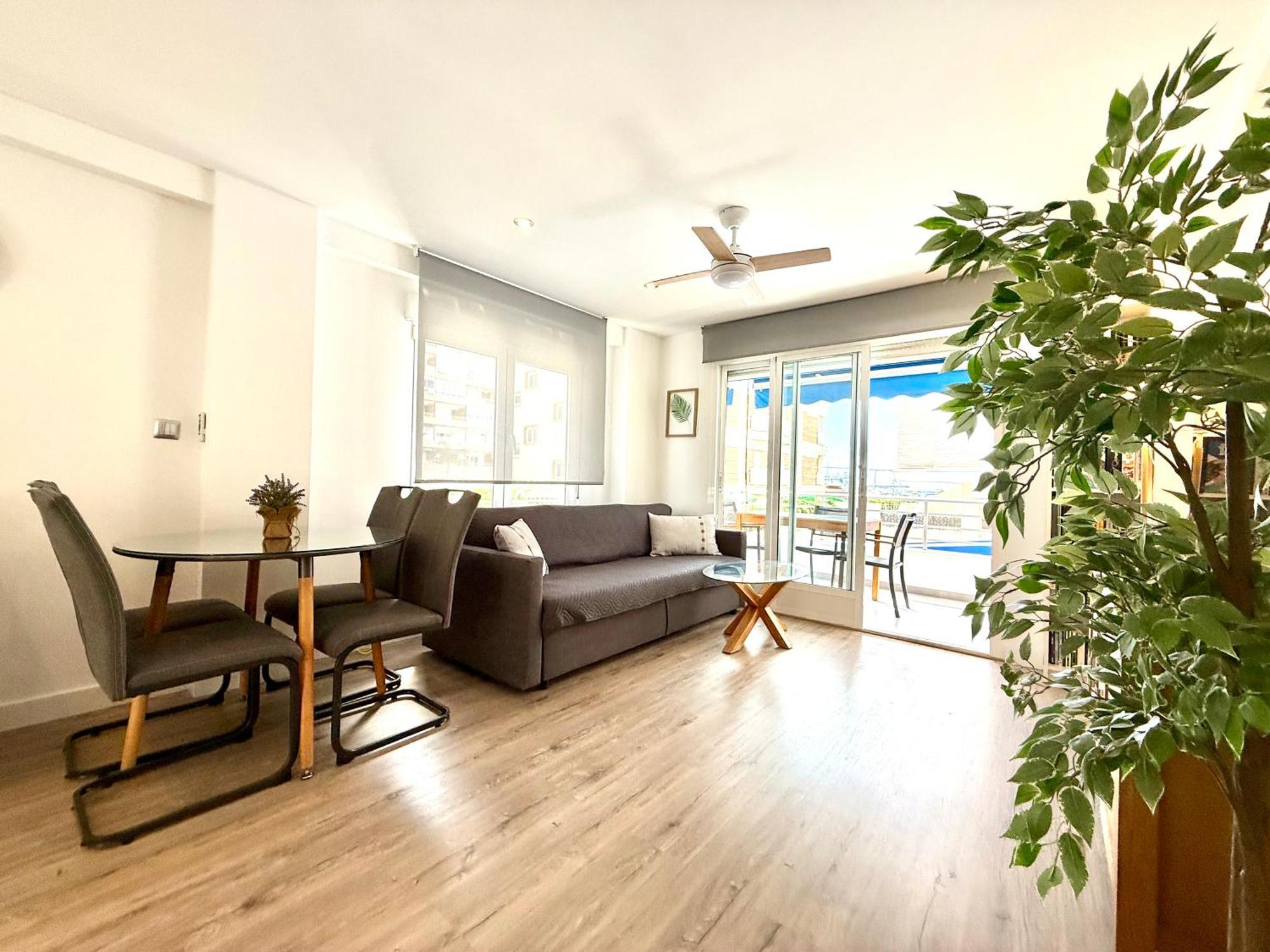 Be Happy, Santa Pola Apartamento A 50 Metros De La Gran Playa Dış mekan fotoğraf